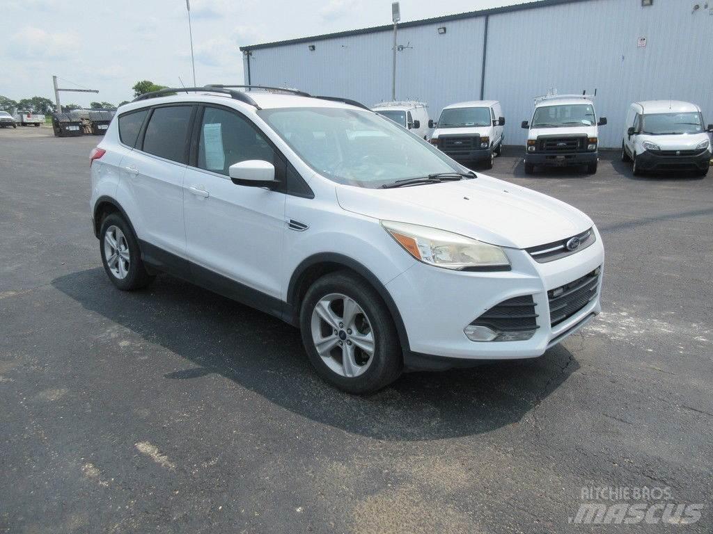 Ford Escape Легковые автомобили