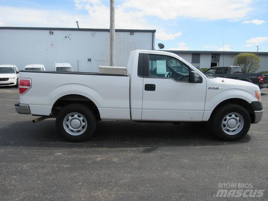 Ford F-150 Бортовые фургоны