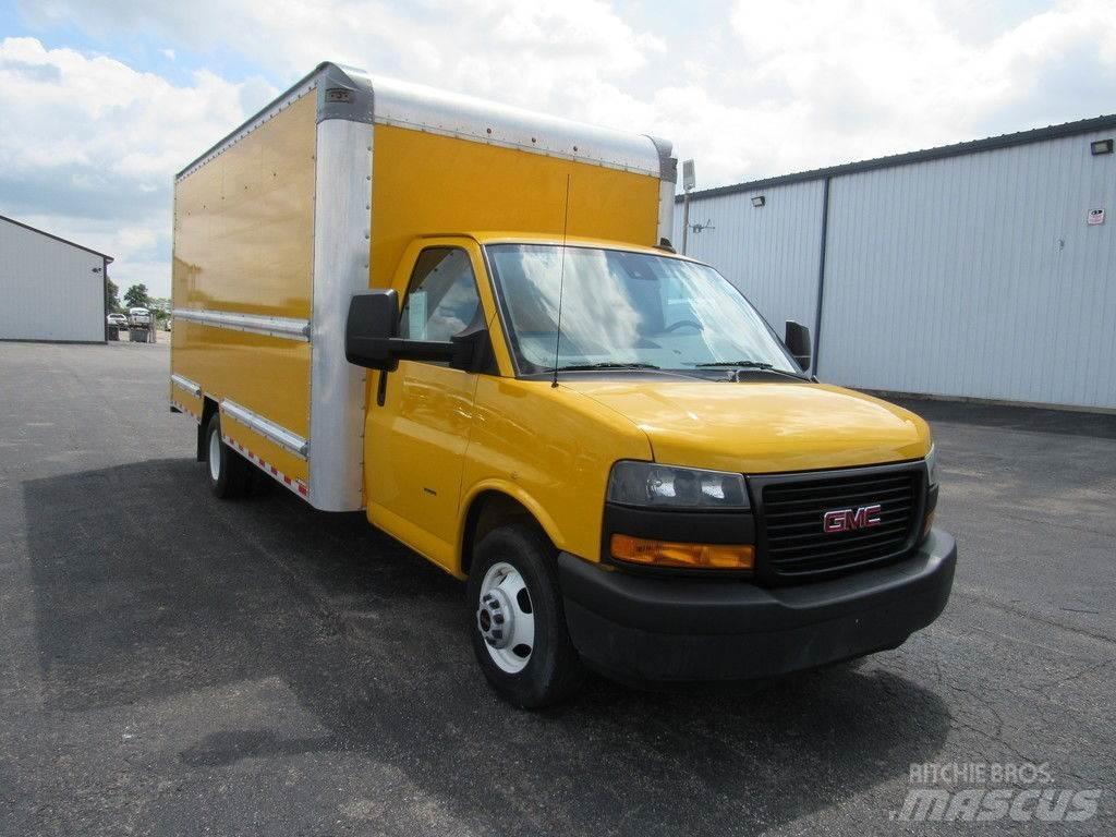 GMC Savana 3500 Грузовики-Фургоны