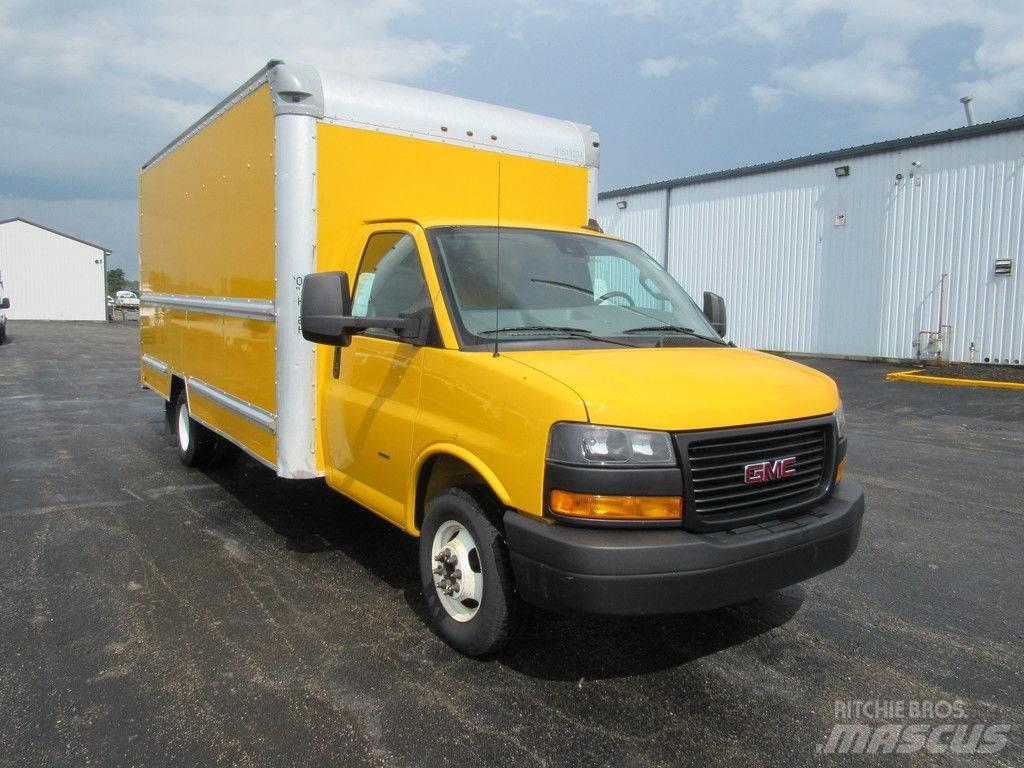 GMC Savana 3500 Грузовики-Фургоны