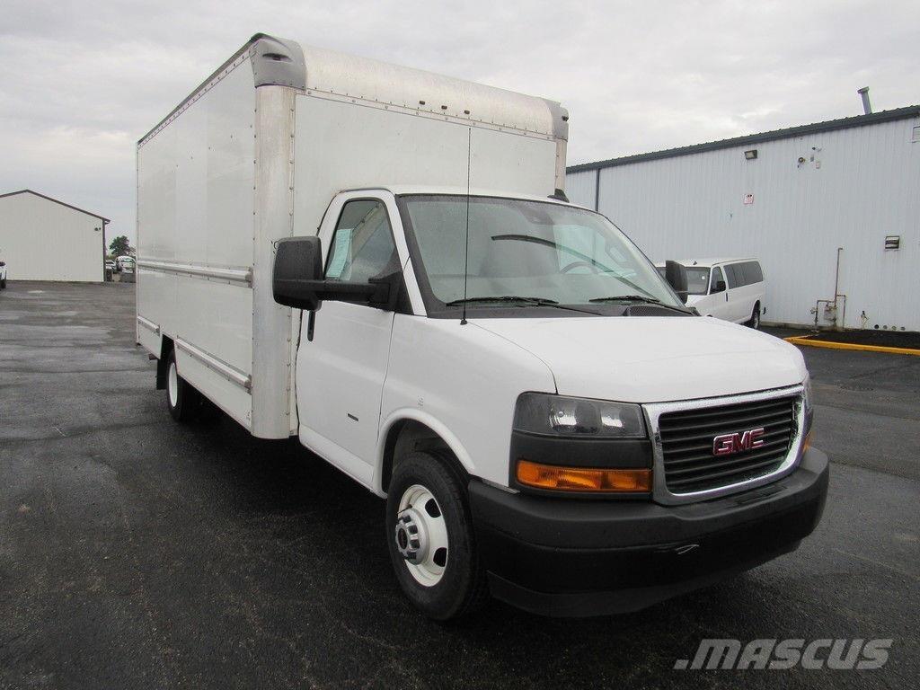 GMC Savana 3500 Грузовики-Фургоны