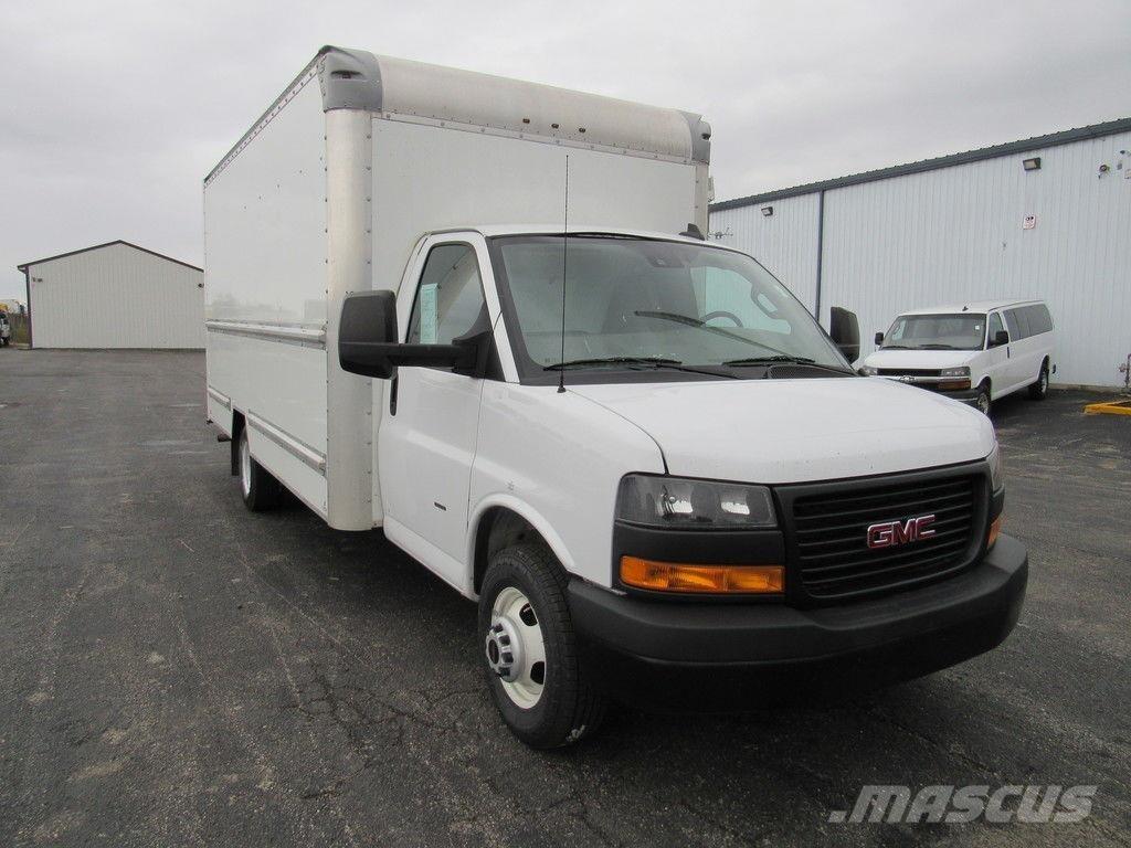 GMC Savana 3500 Грузовики-Фургоны