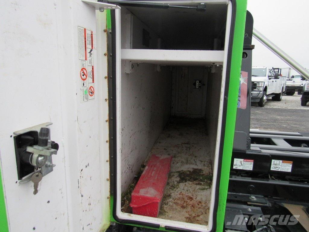 Hino 195 Грузовики-Самосвалы