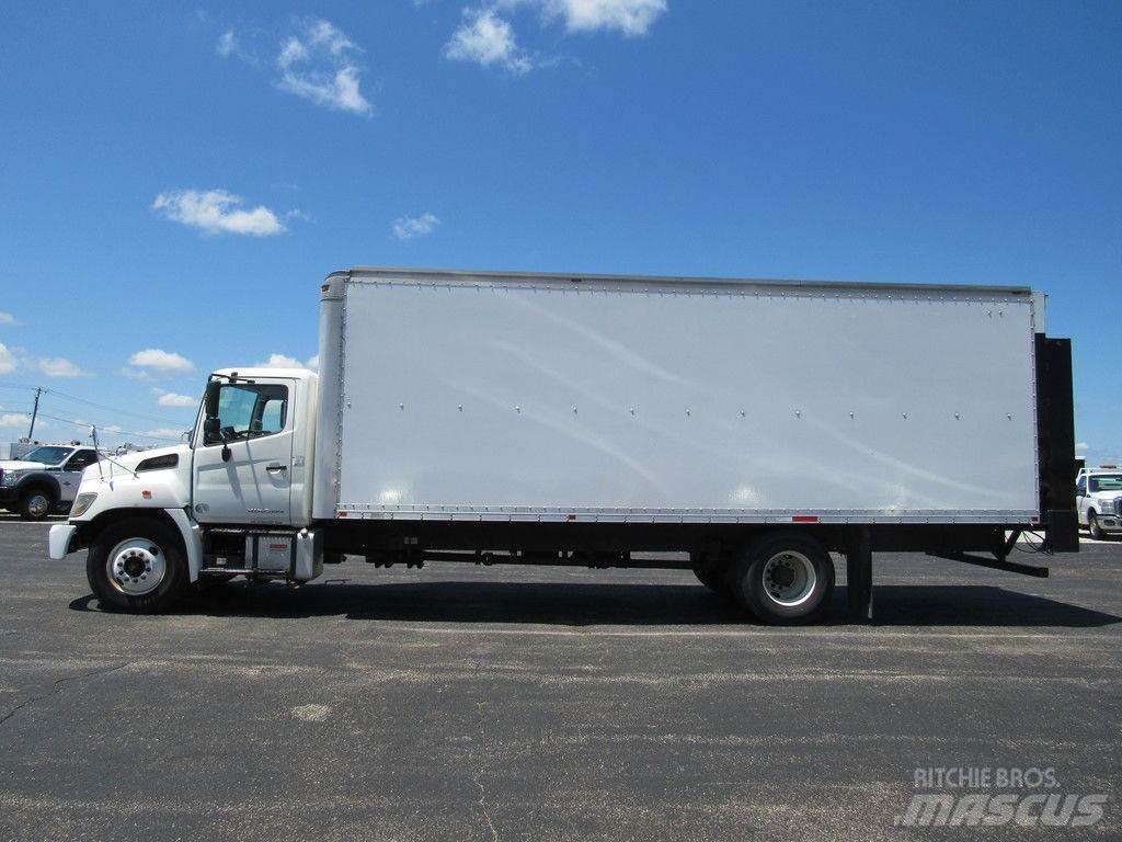 Hino 338 Грузовики-Фургоны