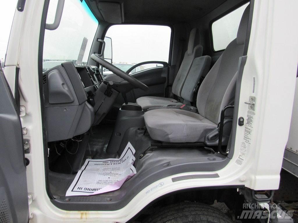 Isuzu NPR Грузовики-Фургоны