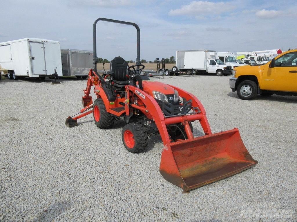 Kubota BX23S Экскаваторы-погрузчики
