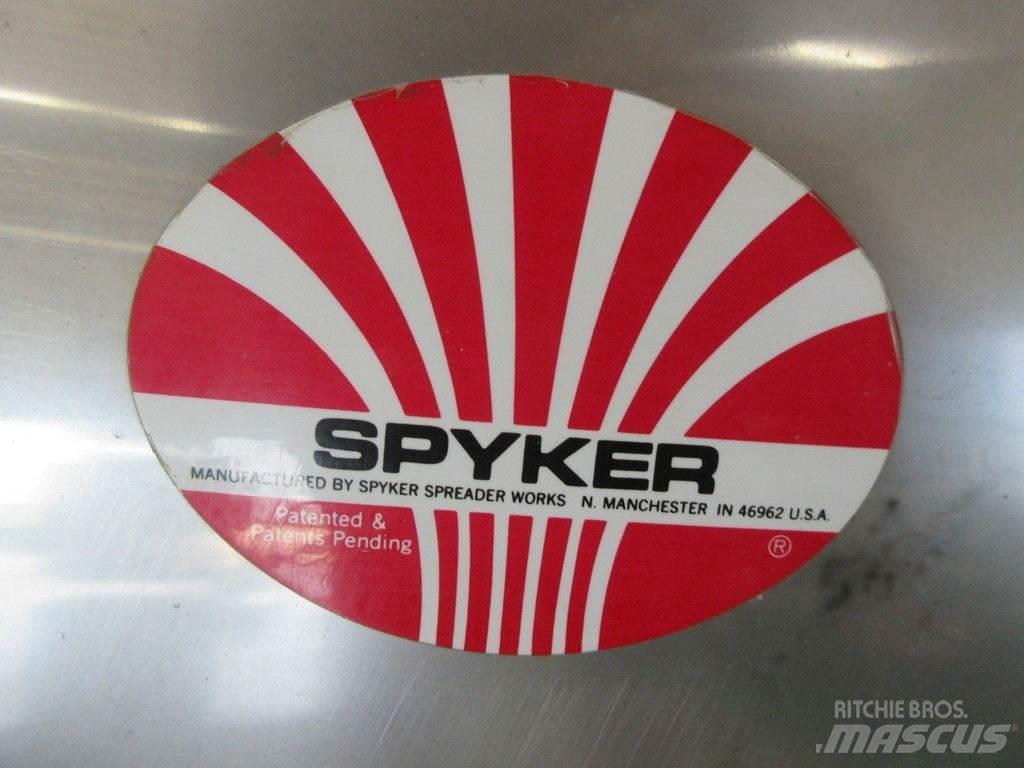  Spyker 133432 Пескоразбрасыватели