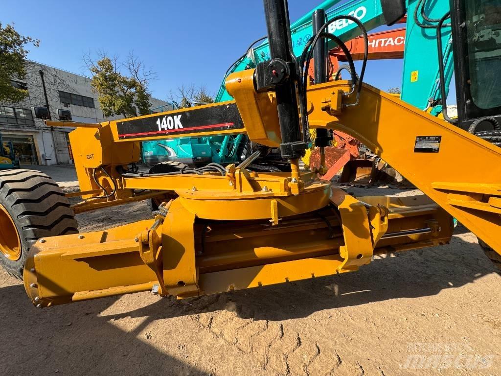 CAT 140 K Грейдеры