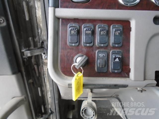 Peterbilt 388 Седельные тягачи