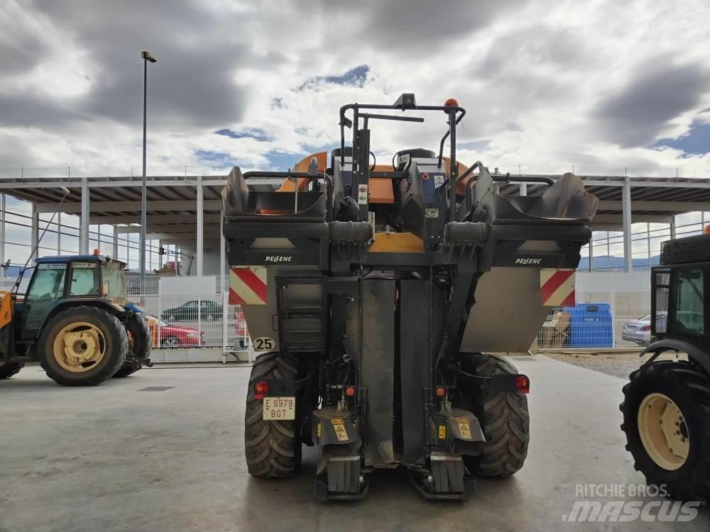 Pellenc 670 OPTIMUN Виноградоуборочные комбайны