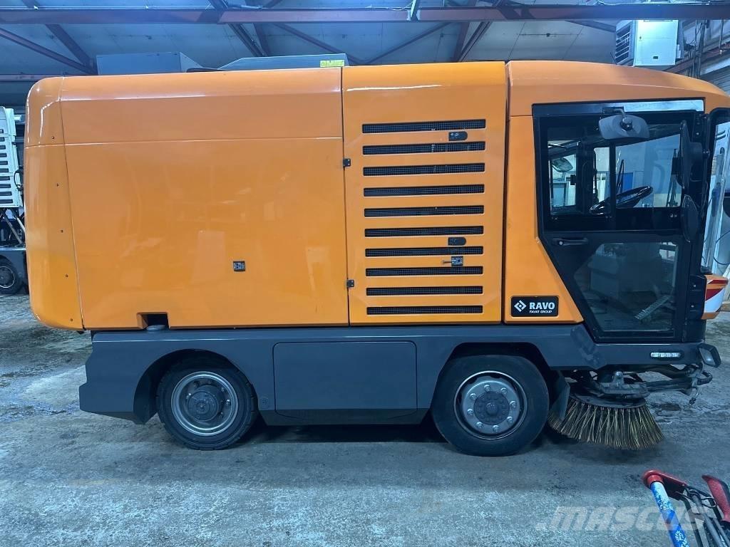 Ravo 540 STH Вакуумные уборочные машины