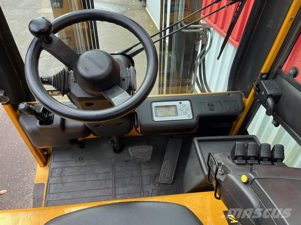UniCarriers 1Q2L25Q Электропогрузчики