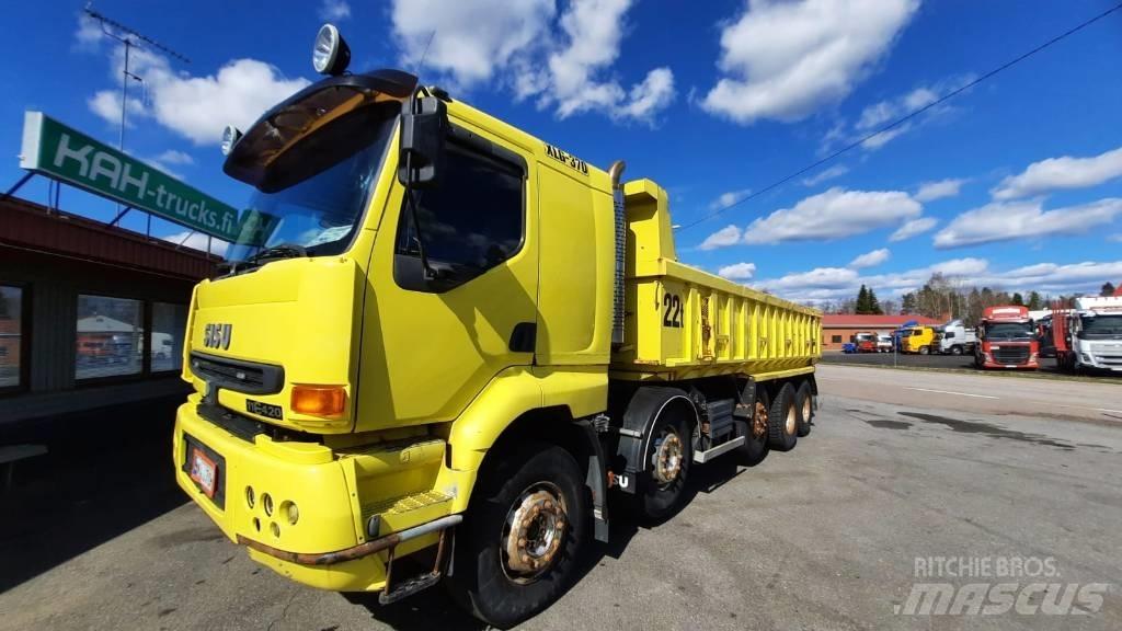 Sisu E11 Грузовики-Самосвалы