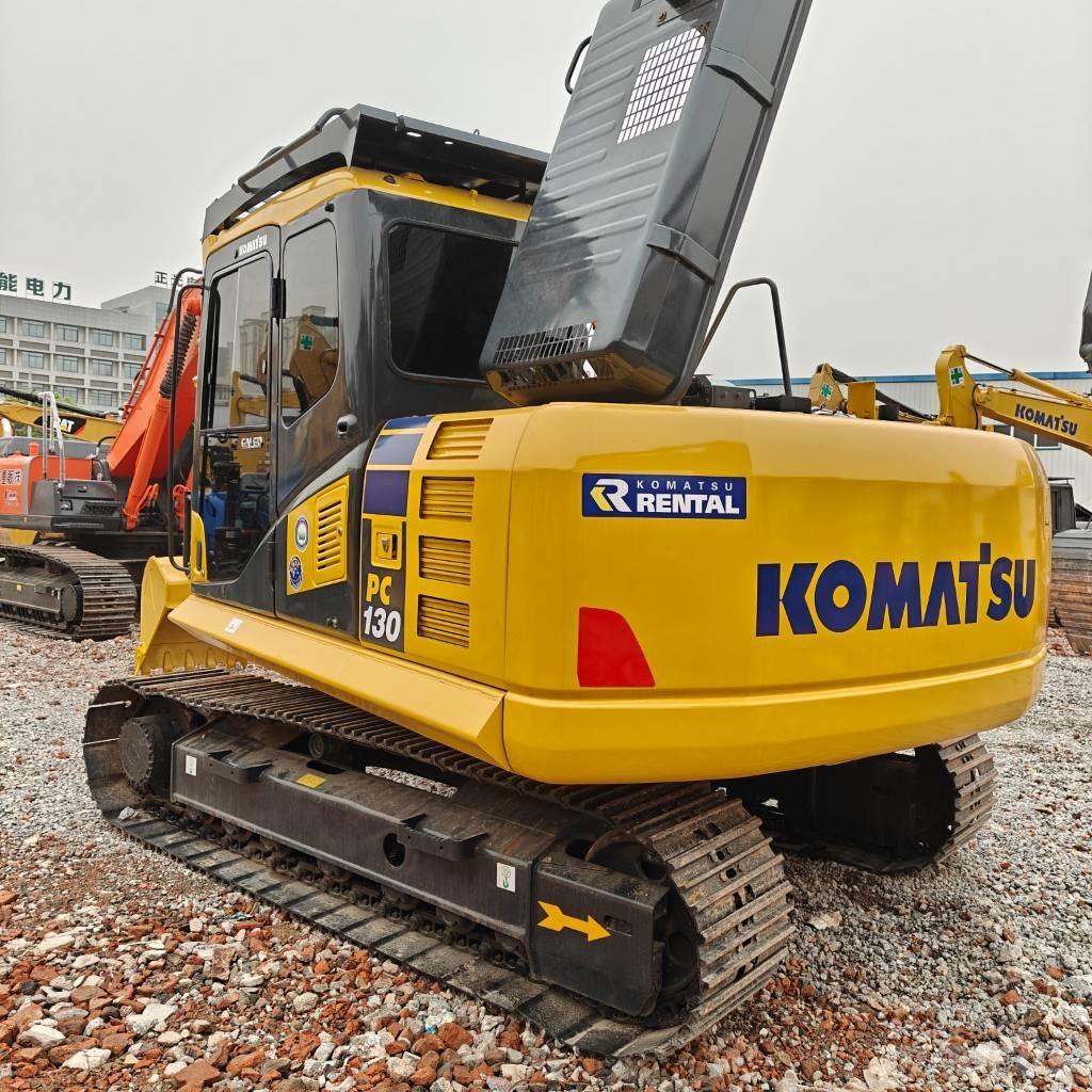 Komatsu 130-7 Гусеничные экскаваторы