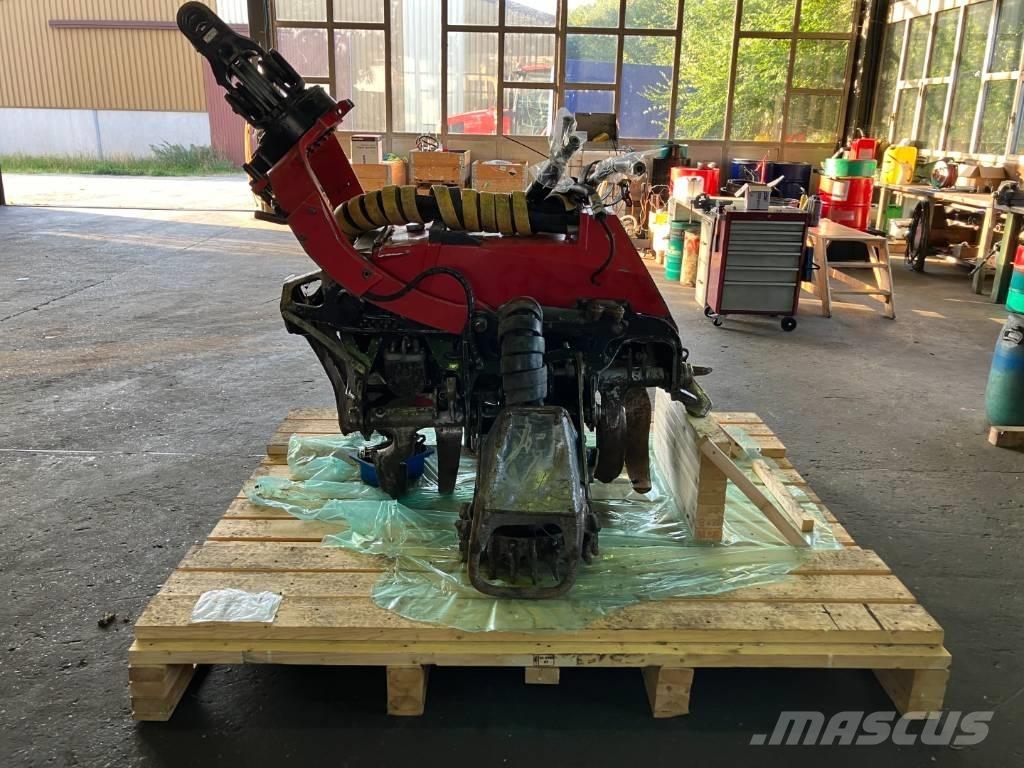 Komatsu 365.1 Сучкорезы