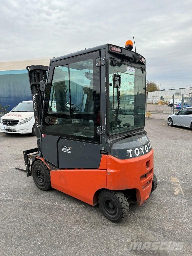 Toyota 8FBMKT25 Электропогрузчики