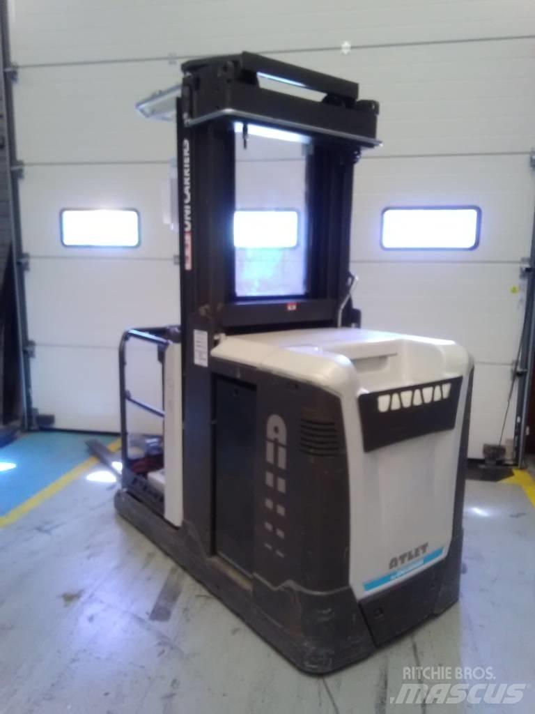 UniCarriers EPM Вертикальные комплектовщики