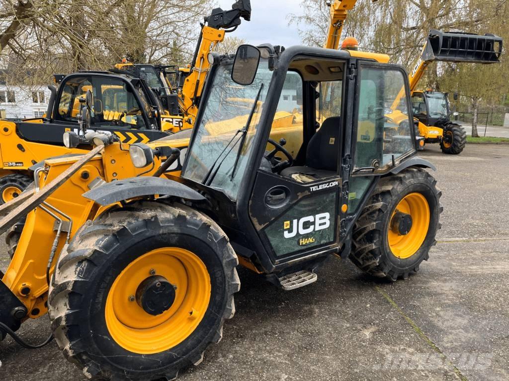 JCB 527-58 Сельскохозяйственные телескопические погрузчики