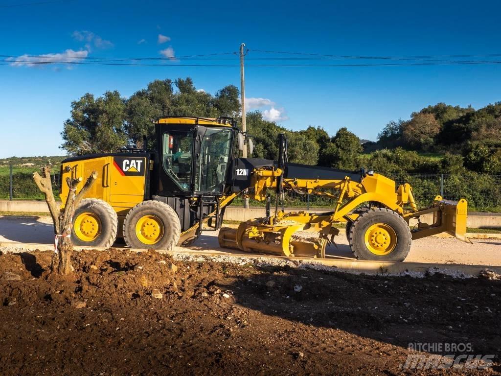 CAT 12 M Грейдеры