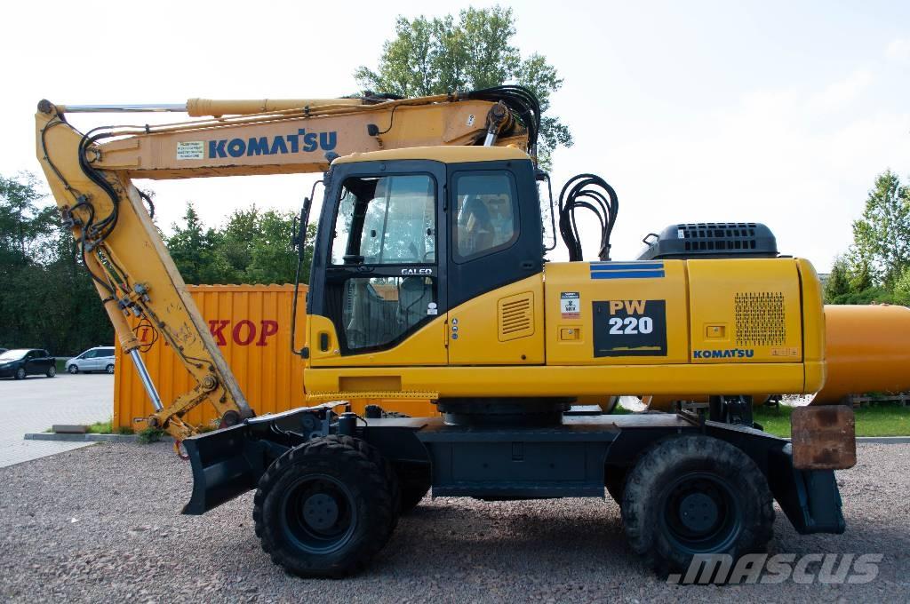 Komatsu PW 220-7 Колёсные экскаваторы