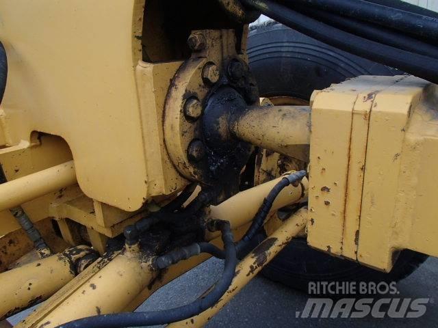 Volvo G 740 B Грейдеры