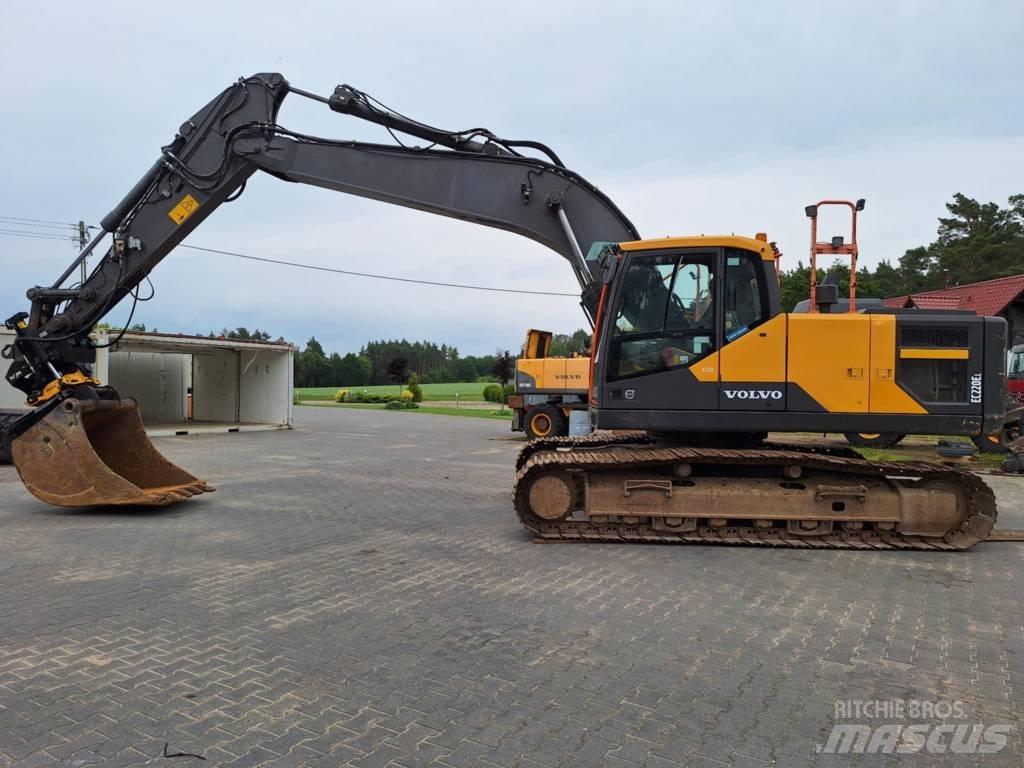 Volvo EC 220 EL Гусеничные экскаваторы