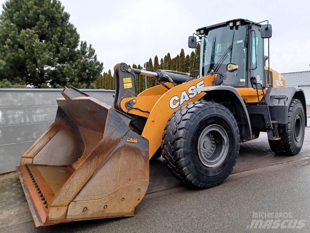 CASE 921 G Фронтальные погрузчики