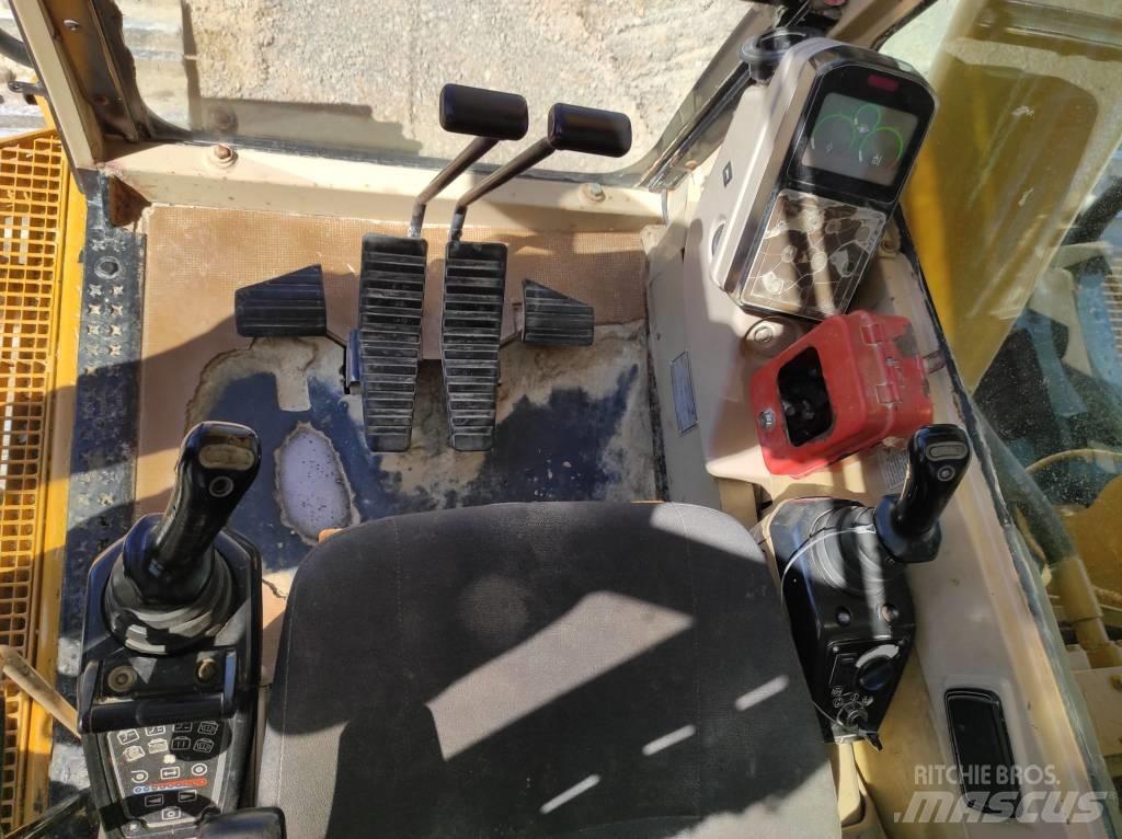 CAT 375 L Гусеничные экскаваторы