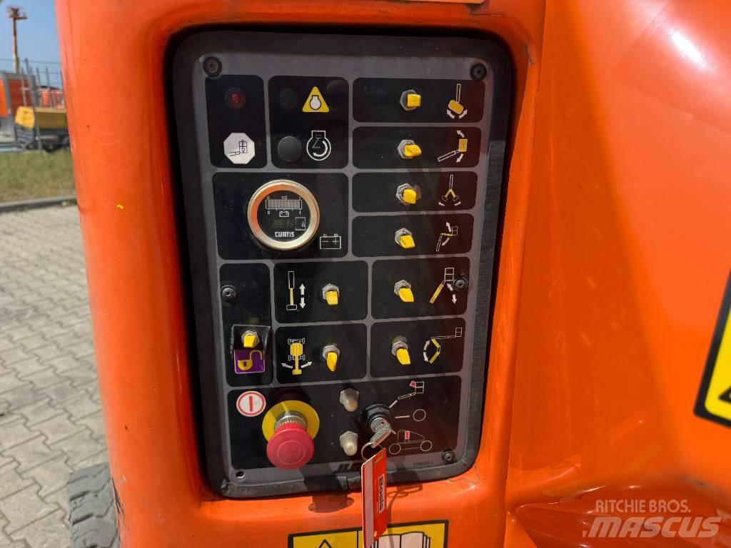 JLG E400AJPN Коленчатые подъемники