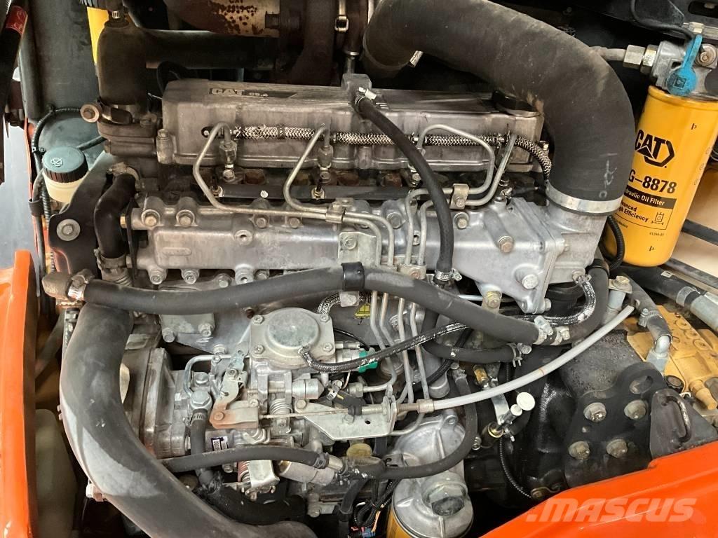 CAT 908 H Фронтальные погрузчики