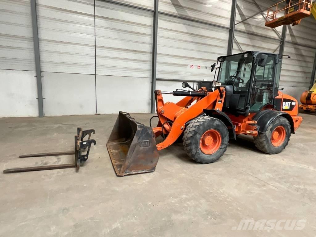 CAT 908 H Фронтальные погрузчики