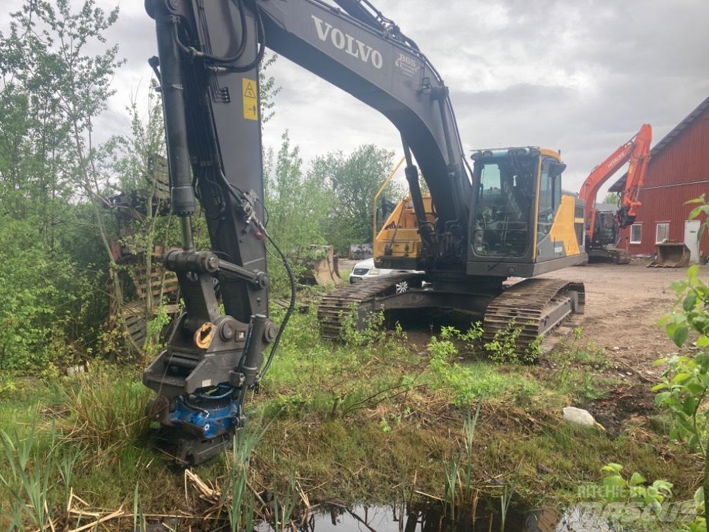 Volvo EC 250 EL Гусеничные экскаваторы
