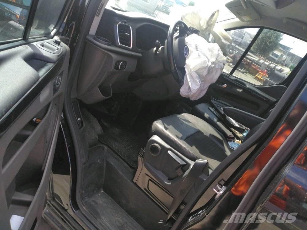Ford TRANSIT CUSTOM Цельнометаллический фургоны