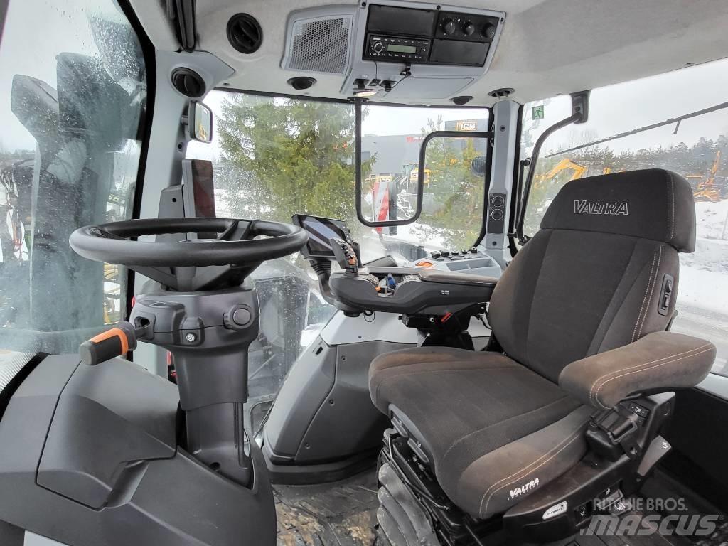 Valtra Q 305 Трактора