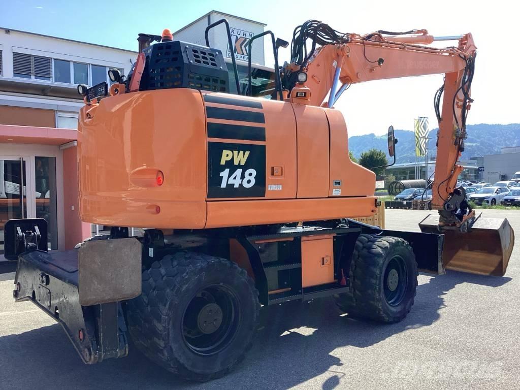 Komatsu PW 148-11 Колёсные экскаваторы