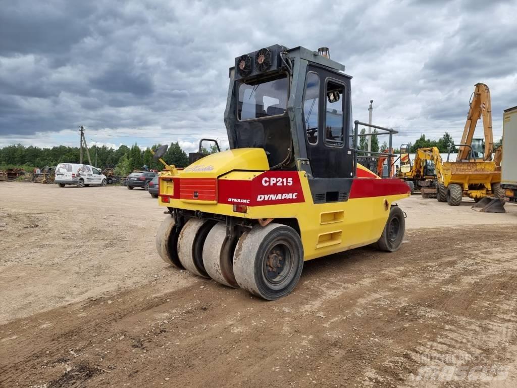 Dynapac CP 215 Пневматические катки