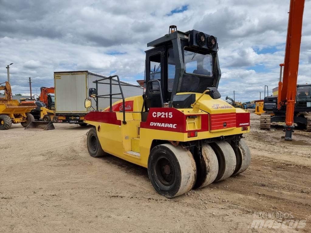 Dynapac CP 215 Пневматические катки