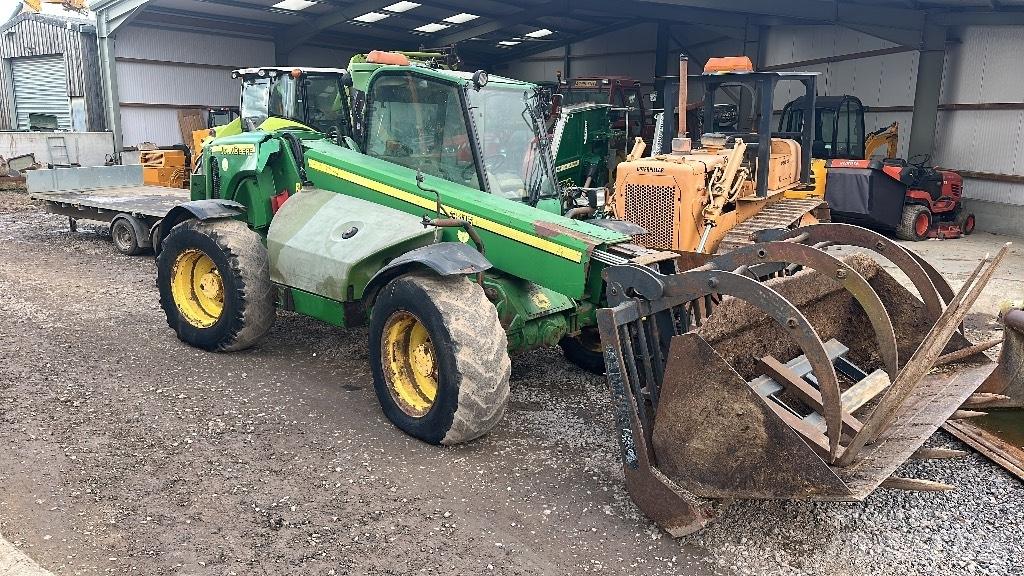 John Deere 3415 Телескопические погрузчики