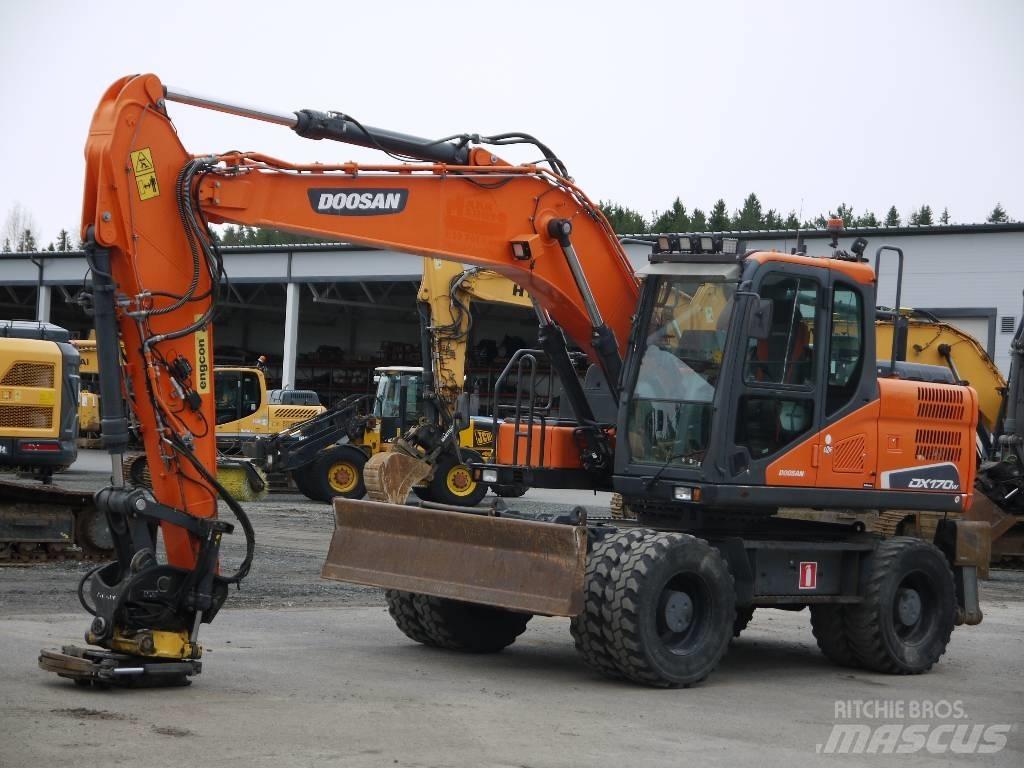 Doosan DX 170 W-5 Колёсные экскаваторы