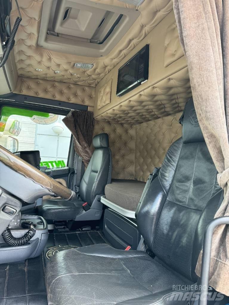 Scania R 520 LB8x4*4 Грузовики-Мультилифты