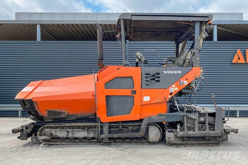 Volvo P7820C Асфальтоукладчики