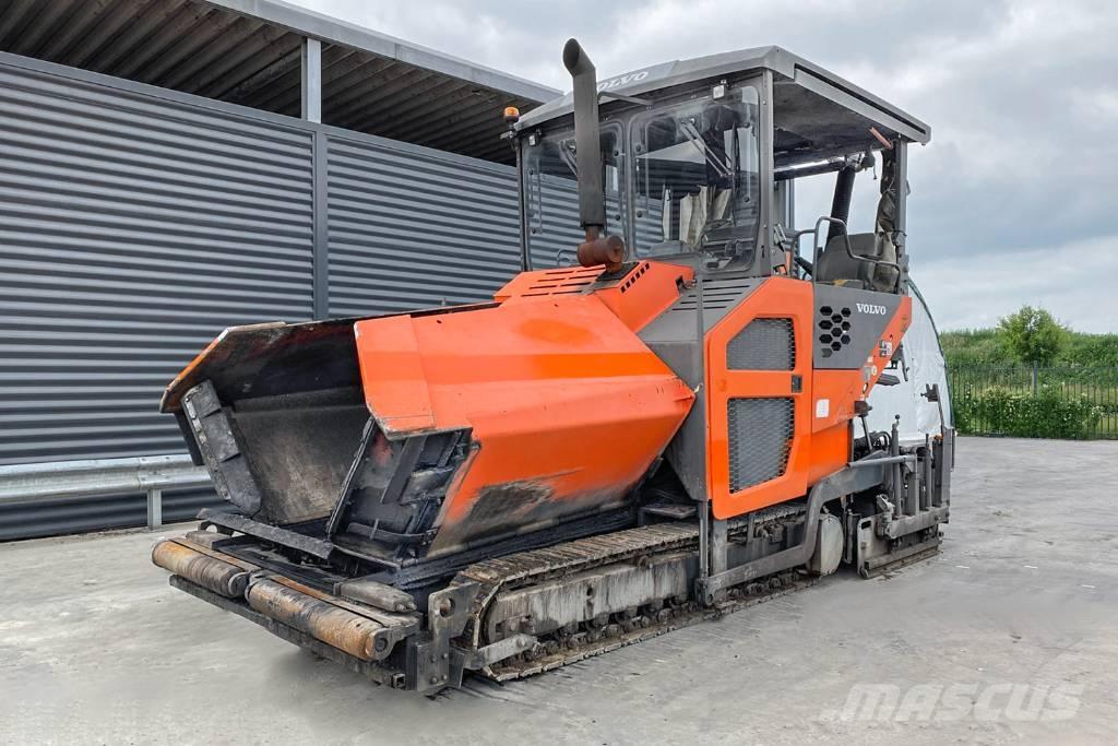 Volvo P7820C Асфальтоукладчики