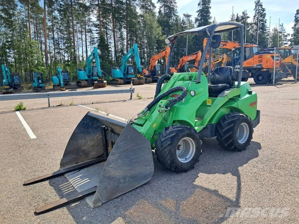 Avant 630 Многофункциональные сельскохозяйственные погрузчики
