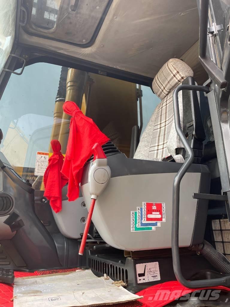 Komatsu PC 200-8 Гусеничные экскаваторы