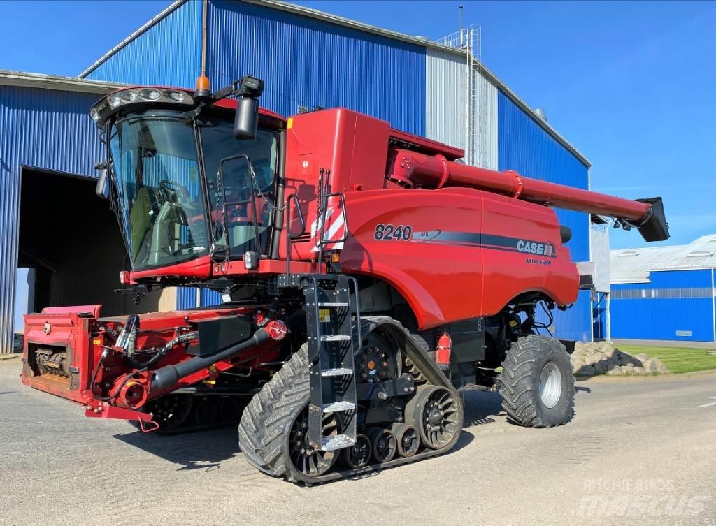Case IH 8240 Зерноуборочные комбайны