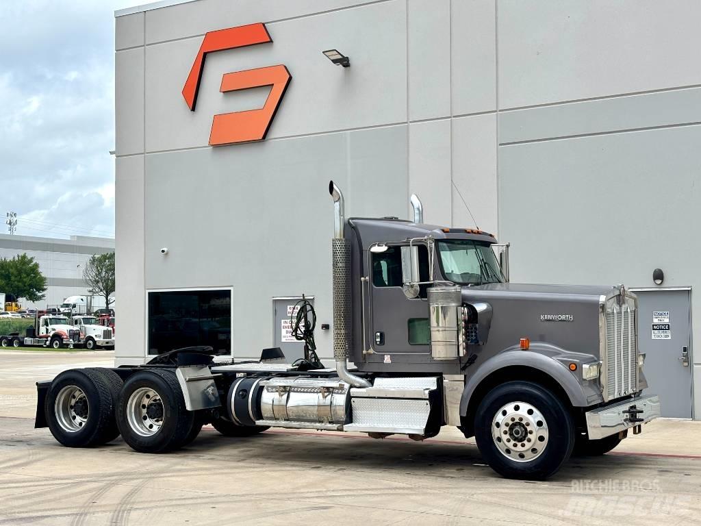 Kenworth W 900 Седельные тягачи