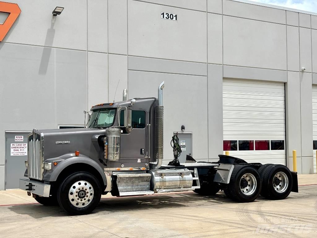 Kenworth W 900 Седельные тягачи