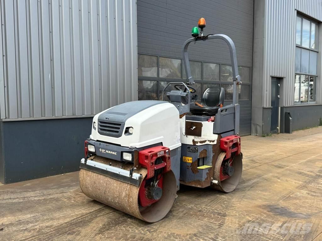 Dynapac CC1200 Катки тротуарные