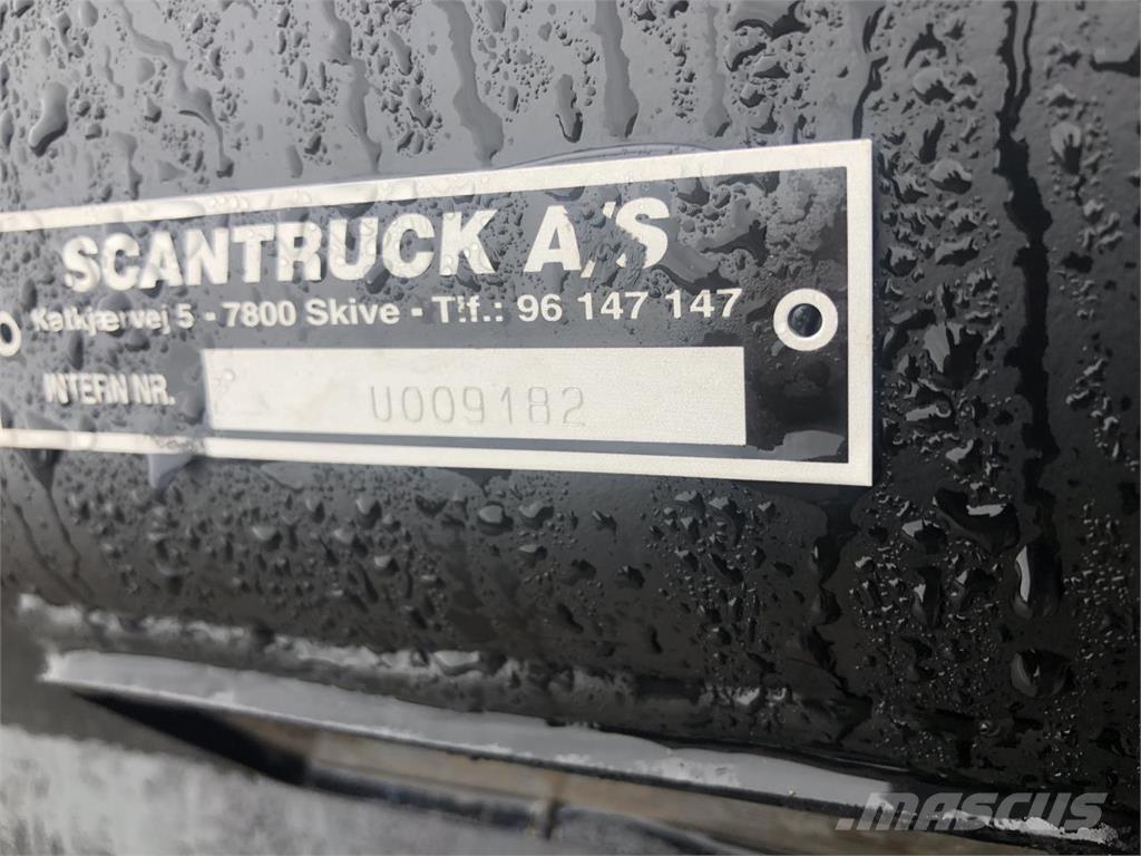 JST Læsseskovl, JST Ковши