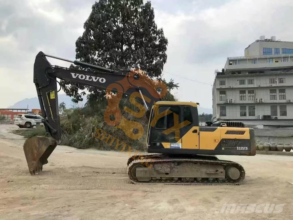 Volvo EC 210 B LC Гусеничные экскаваторы